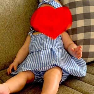 Outfit for baby girl 6-9 m